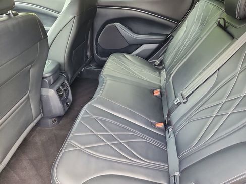 Used 2021 Ford Mustang Mach-E Select w/ Comfort/Technology Package RWD image 5