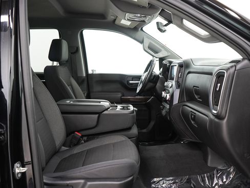 Used 2019 GMC Sierra 1500 SLE w/ SLE Value Package AWD/4WD image 13
