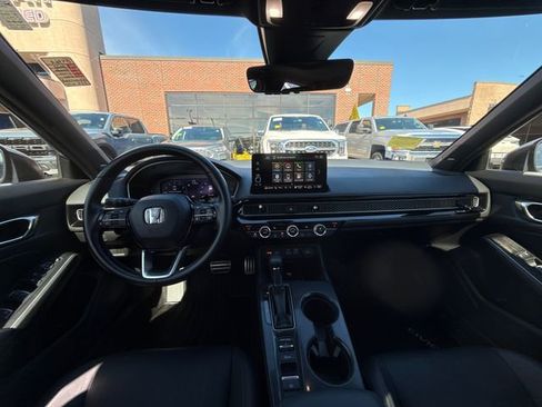 Used 2022 Honda Civic Sport Touring image 16