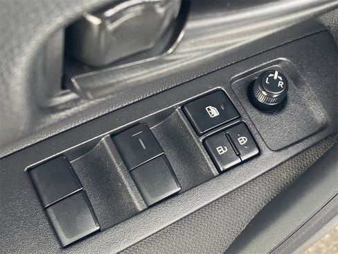 Certified 2025 Toyota Corolla LE image 21