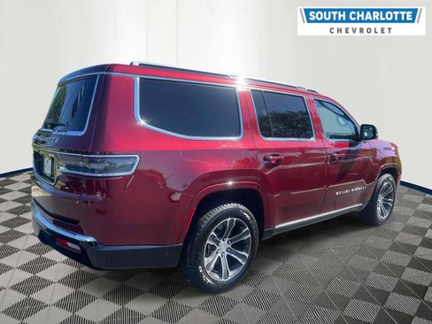 Used 2023 Jeep Grand Wagoneer 4WD w/ Flexible Seating Group image 4