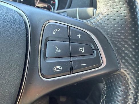 Used 2021 Mercedes-Benz Metris Passenger image 20