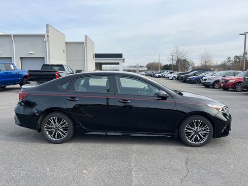 Used 2024 Kia Forte GT-Line image 19