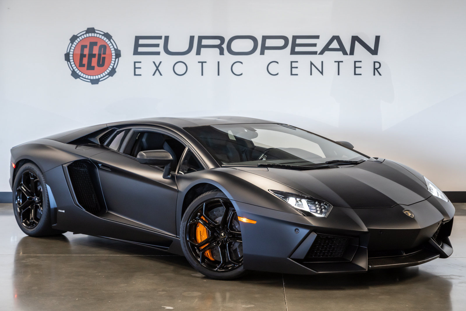 Used 2012 Lamborghini Aventador LP 700-4 AWD/4WD image 1