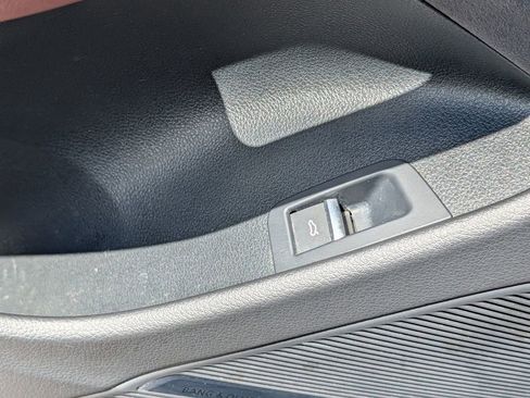 Used 2024 Audi SQ8 Premium Plus image 15