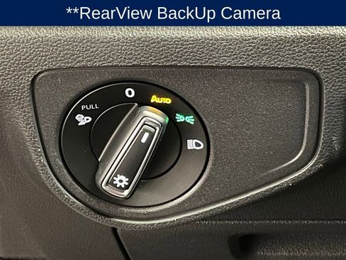 Used 2023 Volkswagen Atlas SEL Premium image 17