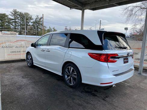 Used 2021 Honda Odyssey Touring image 12