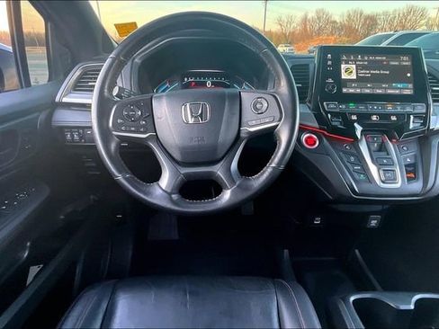 Used 2024 Honda Odyssey Sport image 8