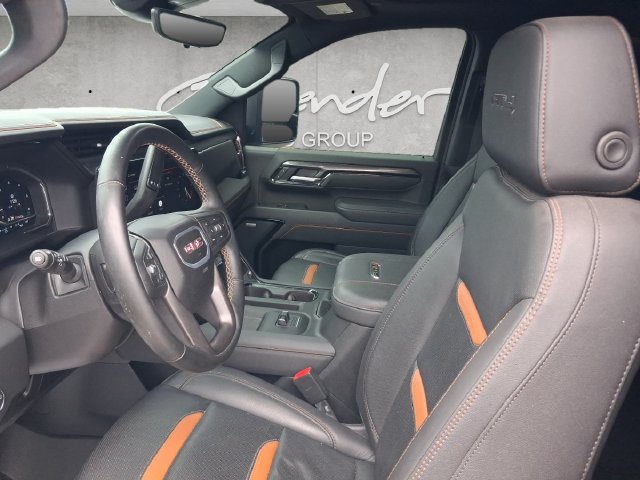 Used 2025 GMC Sierra 2500 AT4 w/ AT4 Premium Plus Package AWD/4WD image 24