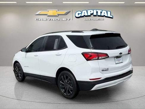 Used 2024 Chevrolet Equinox RS FWD image 3