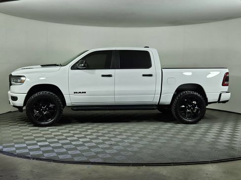 Used 2023 RAM 1500 Laramie AWD/4WD image 2