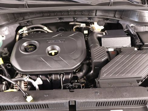 Used 2020 Hyundai Tucson Value FWD image 19