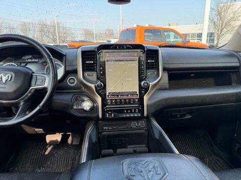 Used 2019 RAM 1500 Laramie image 18