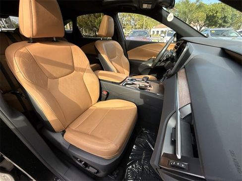 Certified 2024 Lexus RX 350 Premium Plus image 26