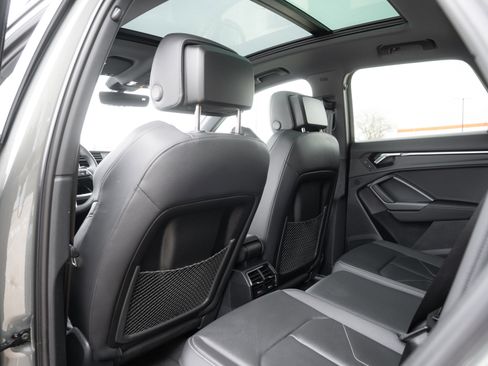 Certified 2025 Audi Q3 2.0T Premium w/ Convenience Package image 24