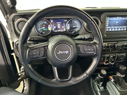 Used 2023 Jeep Wrangler Unlimited w/ Cold Weather Group AWD/4WD image 14