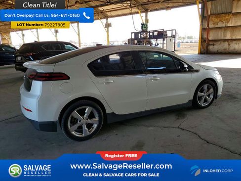 Used 2011 Chevrolet Volt Premium w/ Premium Trim Package image 4