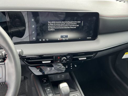 Certified 2026 Nissan Kicks SR w/ SR Premium Package FWD image 8
