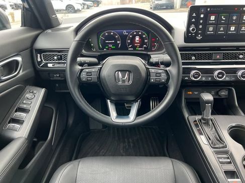 Used 2025 Honda Civic Sport image 12