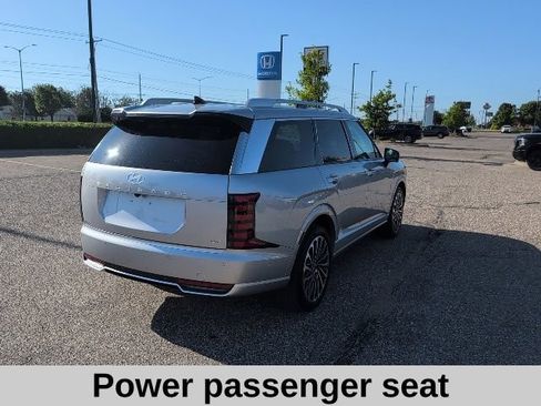 Used 2026 Hyundai Palisade Calligraphy AWD/4WD image 18