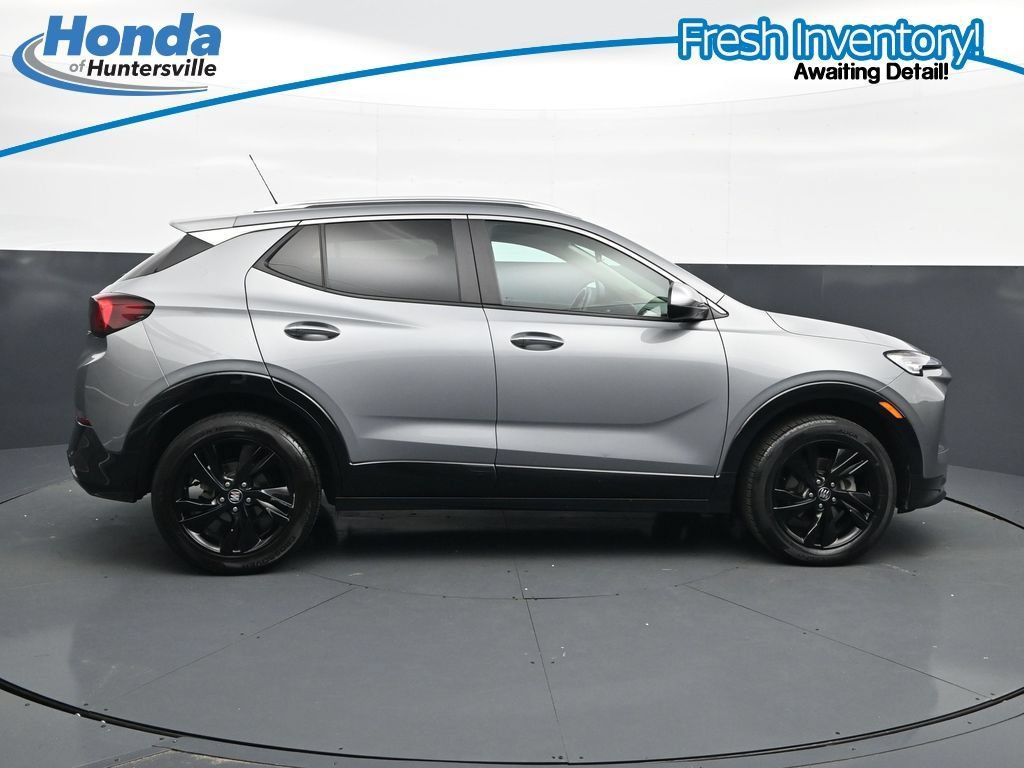 Used 2024 Buick Encore GX Sport Touring AWD/4WD image 11