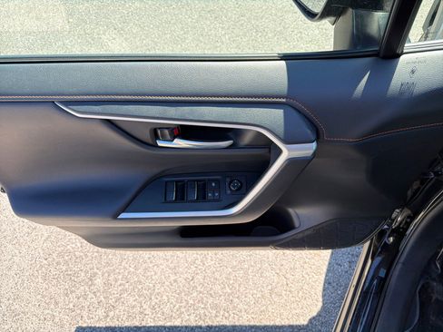 Used 2024 Toyota RAV4 Adventure image 19