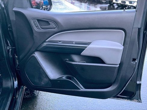 Used 2016 Chevrolet Colorado W/T w/ WT Convenience Package image 24