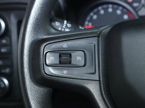 Used 2021 Chevrolet Silverado 1500 Custom image 22