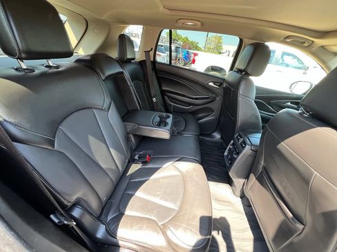 Used 2018 Buick Envision Premium AWD/4WD image 26