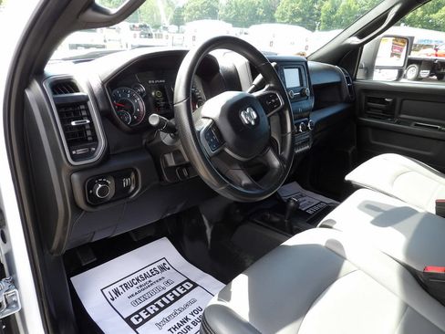 Used 2024 RAM 3500 Tradesman AWD/4WD image 28