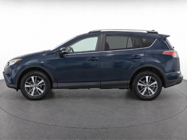 Used 2017 Toyota RAV4 XLE w/ Plus Extra Value Package FWD image 5