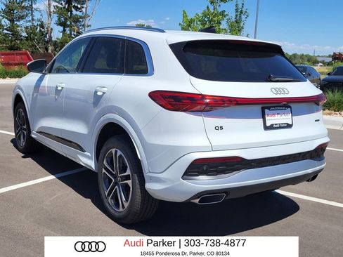 Used 2025 Audi Q5 Premium w/ Convenience Package AWD/4WD image 3