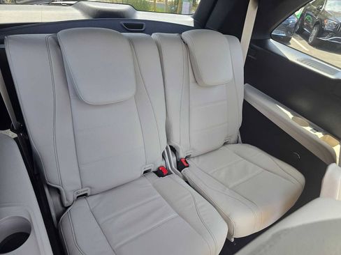 New 2025 Mercedes-Benz GLS 580 4MATIC image 17