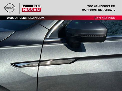 Used 2022 Volkswagen Tiguan SE image 10