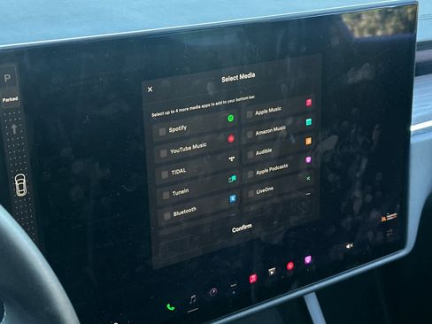 Used 2024 Tesla Model S image 17