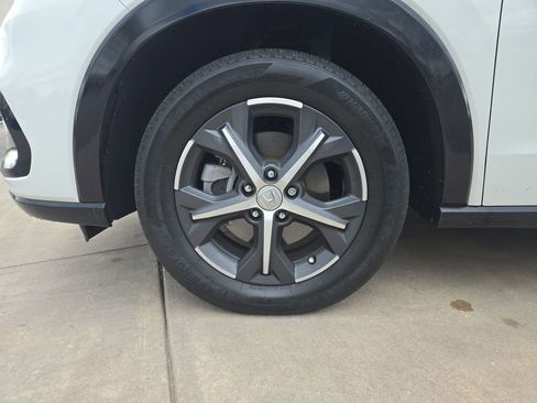 Certified 2023 Honda HR-V EX-L image 9