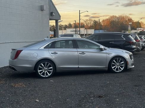 Used 2018 Cadillac XTS Vsport Platinum image 7
