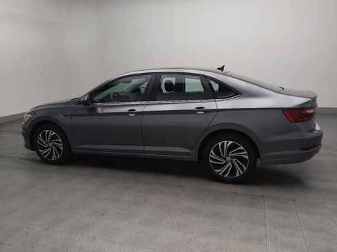 Used 2020 Volkswagen Jetta SEL image 3