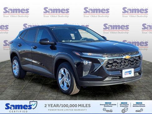 Used 2024 Chevrolet Trax LS w/ LS Convenience Package image 27