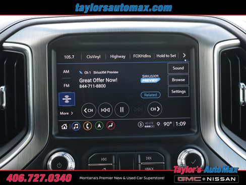 Used 2022 GMC Sierra 3500 Denali w/ Denali Black Diamond Edition AWD/4WD image 11