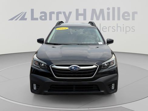 Used 2021 Subaru Outback Premium AWD/4WD image 8