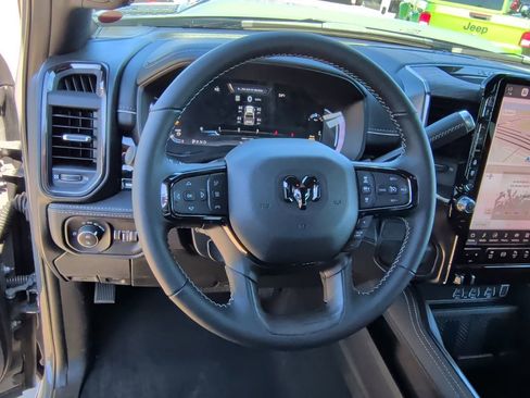 New 2026 RAM 2500 Limited image 18