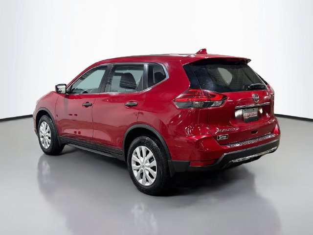 Used 2017 Nissan Rogue S AWD/4WD image 9