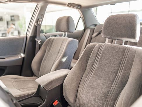 Used 2000 Honda Accord EX image 6