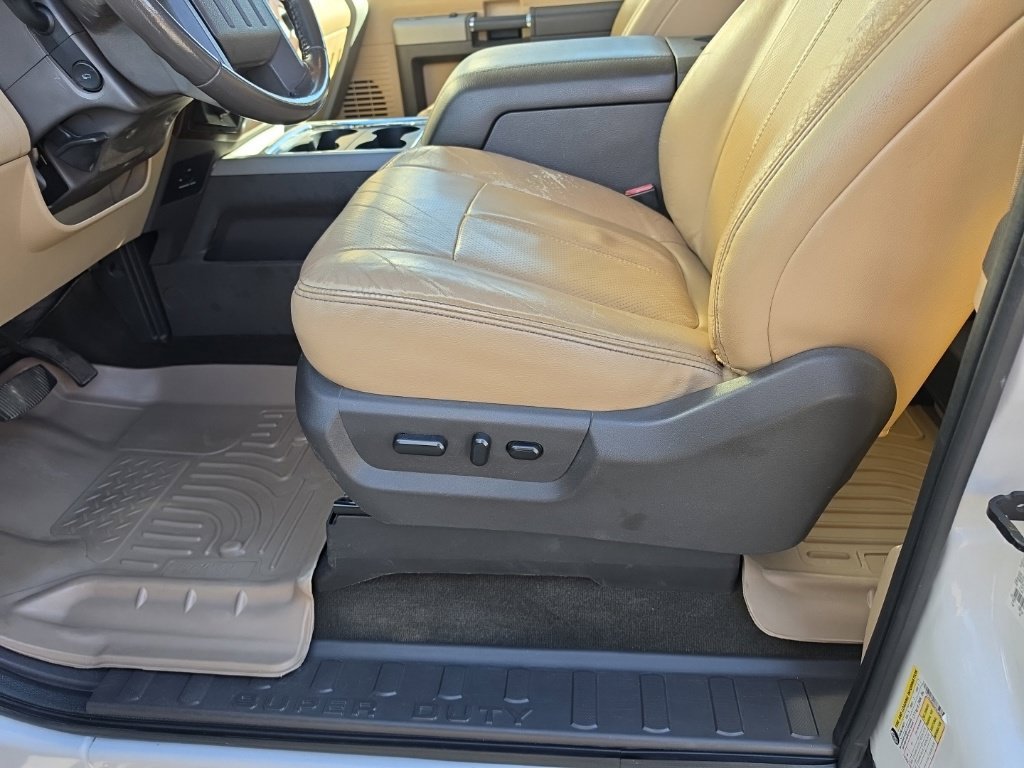 Used 2015 Ford F250 Lariat w/ Chrome Package AWD/4WD image 15
