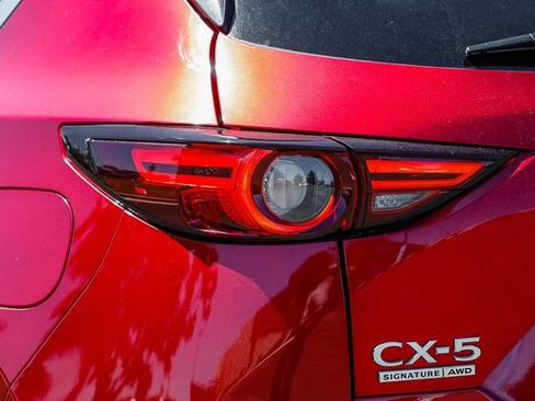 Used 2020 MAZDA CX-5 Signature AWD/4WD image 10