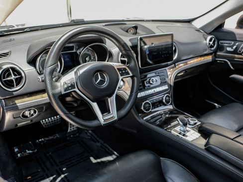 Used 2015 Mercedes-Benz SL 400 w/ Premium I Package image 2