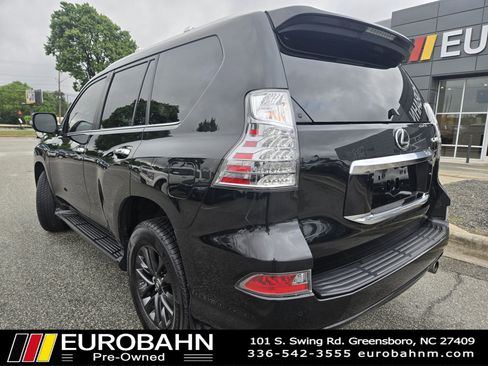 Used 2023 Lexus GX 460 Premium AWD/4WD image 3