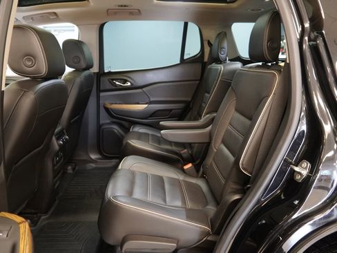 Used 2017 GMC Acadia Denali w/ Technology Package image 28