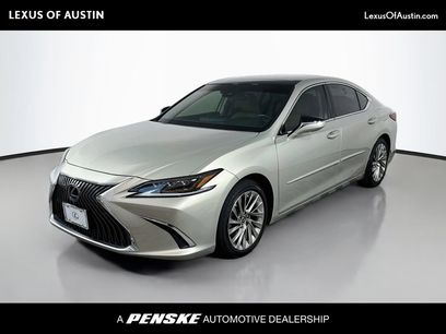 Certified 2021 Lexus ES 350 Ultra Luxury w/ Accessory Package 2